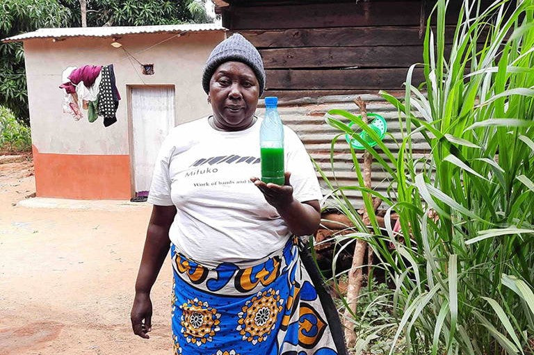 Dorcas learns to make soap