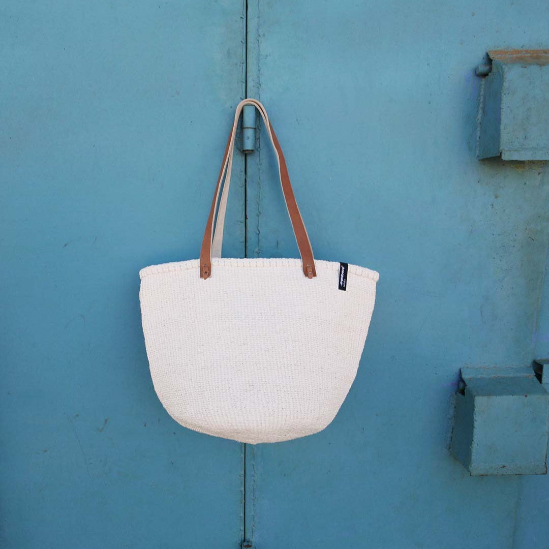 Mifuko Partly recycled plastic and sisal Shopper basket M Kiondo shopper basket | White M handmade fair trade
