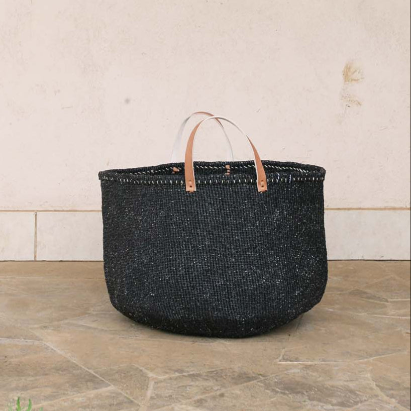Mifuko Partly recycled plastic and sisal Large basket with handle XXL Kiondo floor basket | Black with leather handles XXL