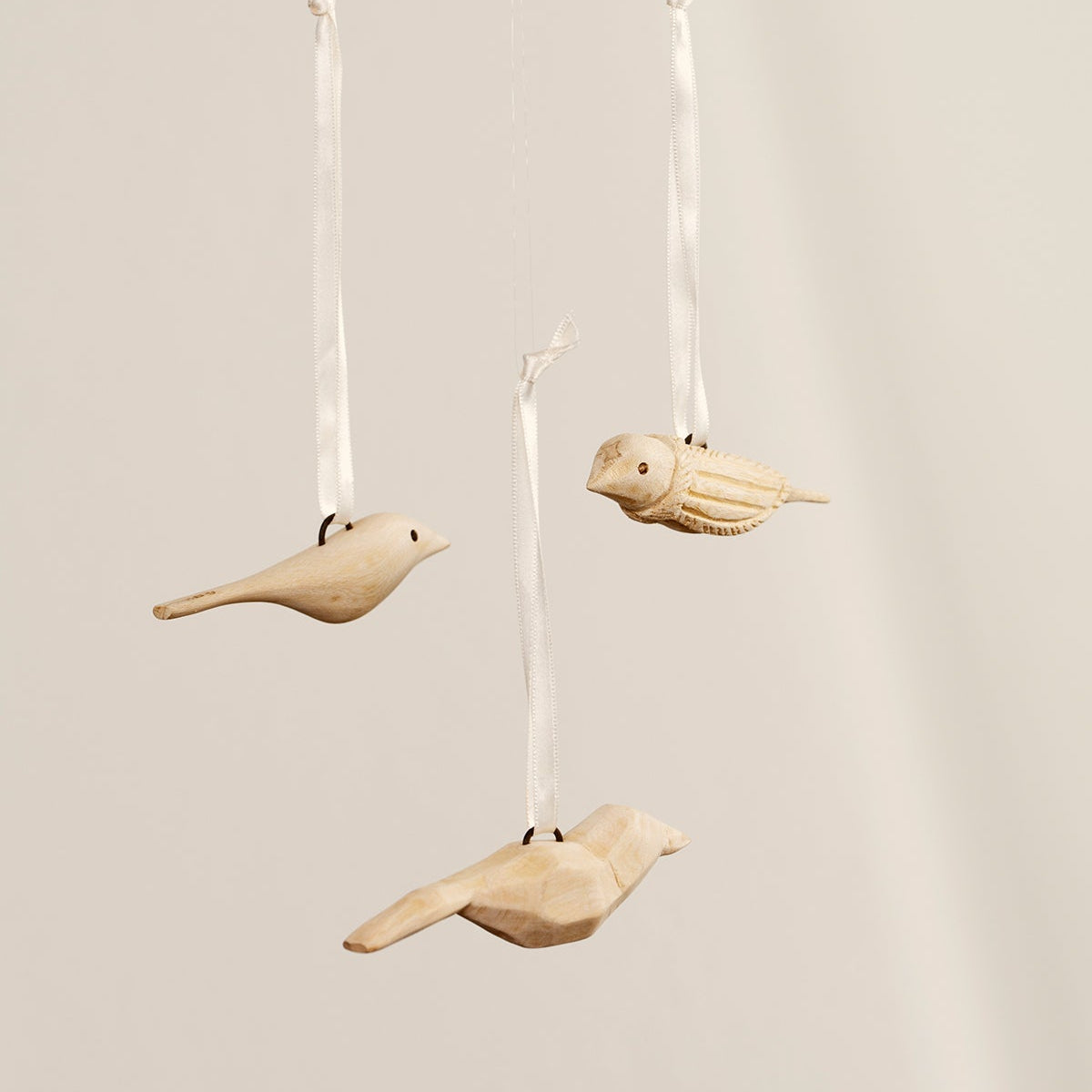 Handmade fair trade Jacaranda wood Wooden ornament | Carved bird