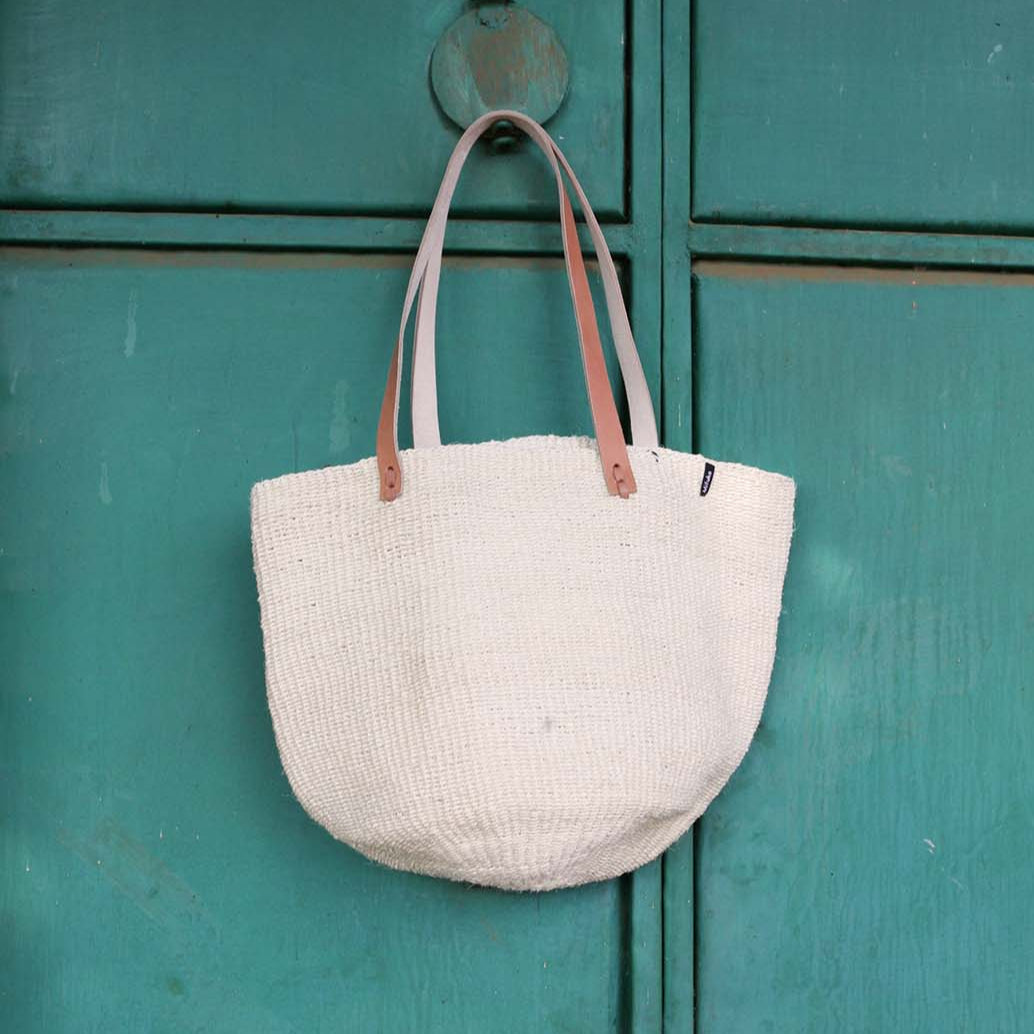 M size sisal shopper handmade fair trade beautiful leather handles