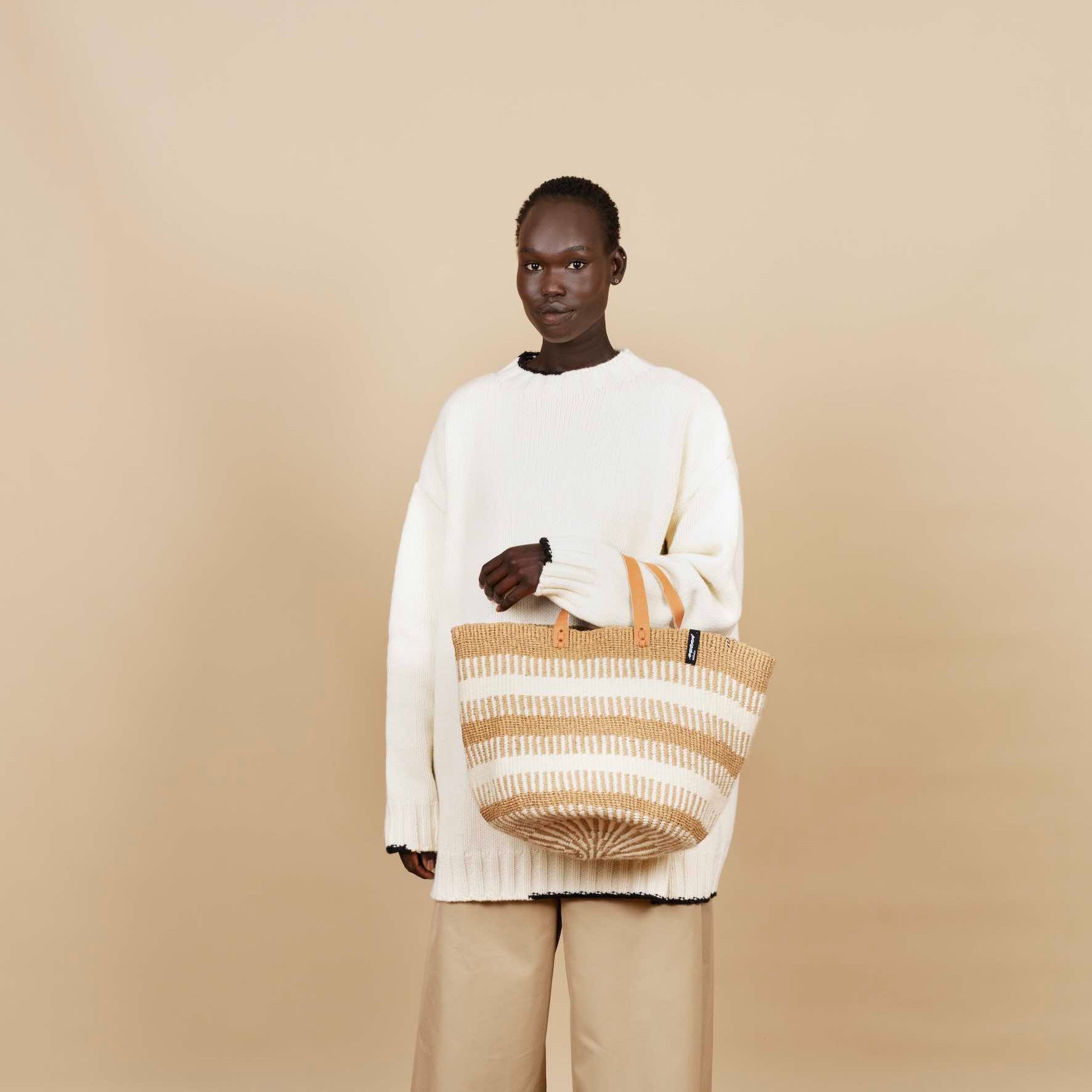 Handmade fair trade  leather handles Mifuko Wool and paper Market basket M Pamba market basket | White rib weave M