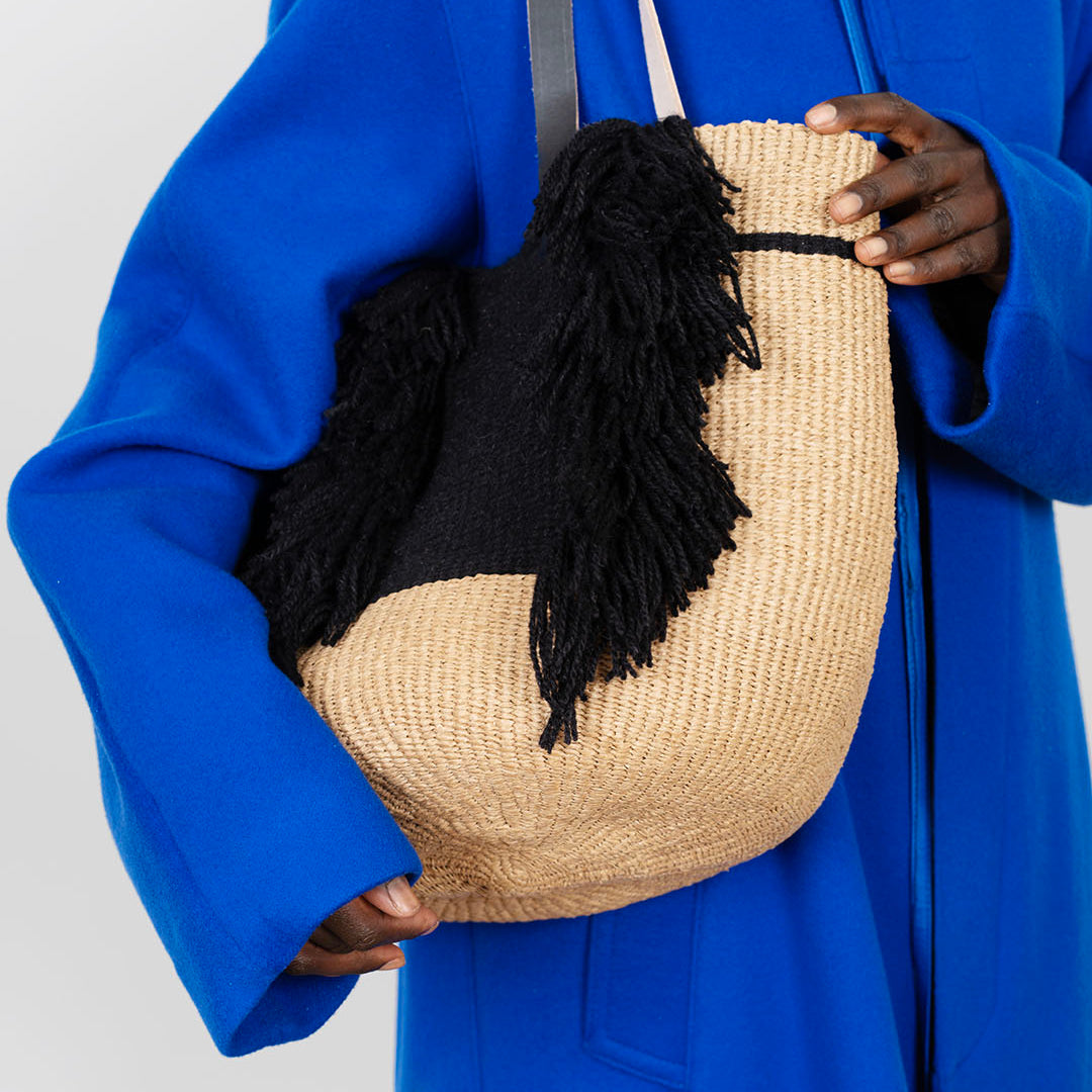 Mifuko Wool and paper Shopper basket Pamba shopper basket | Ervin Latimer design black M fair trade handmade black leather handles