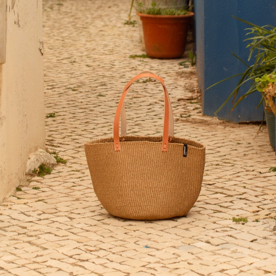 Handmade classic paper shopper paper m size with long leather handles fair trade