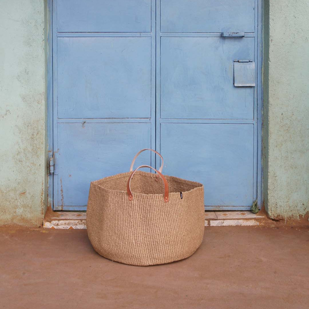 Handmade fair trade Paper Kiondo floor basket | Brown with handles XXL fair trade handmade