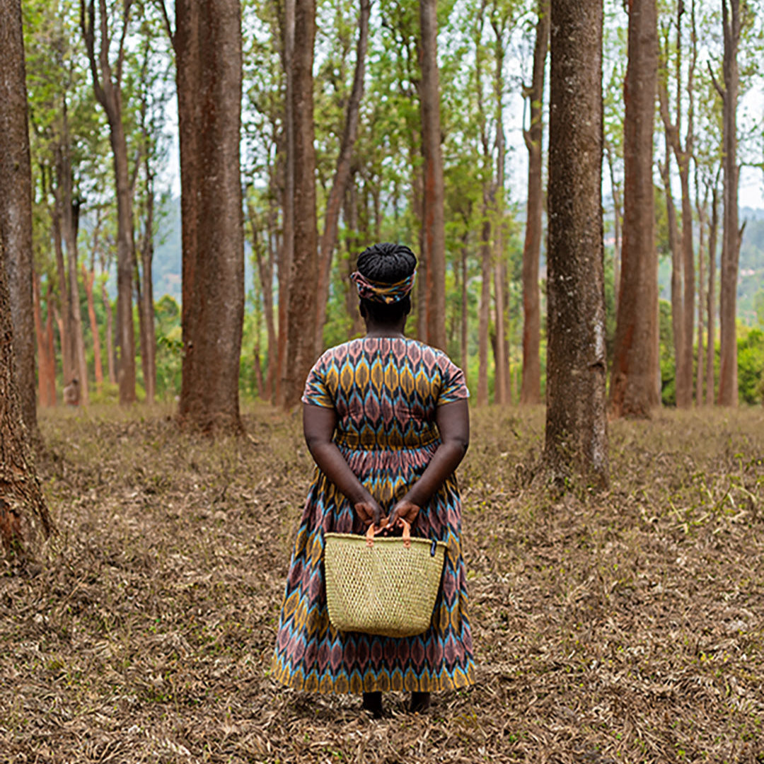 Handmade fair trade Milulu grass Iringa market basket | Natural M