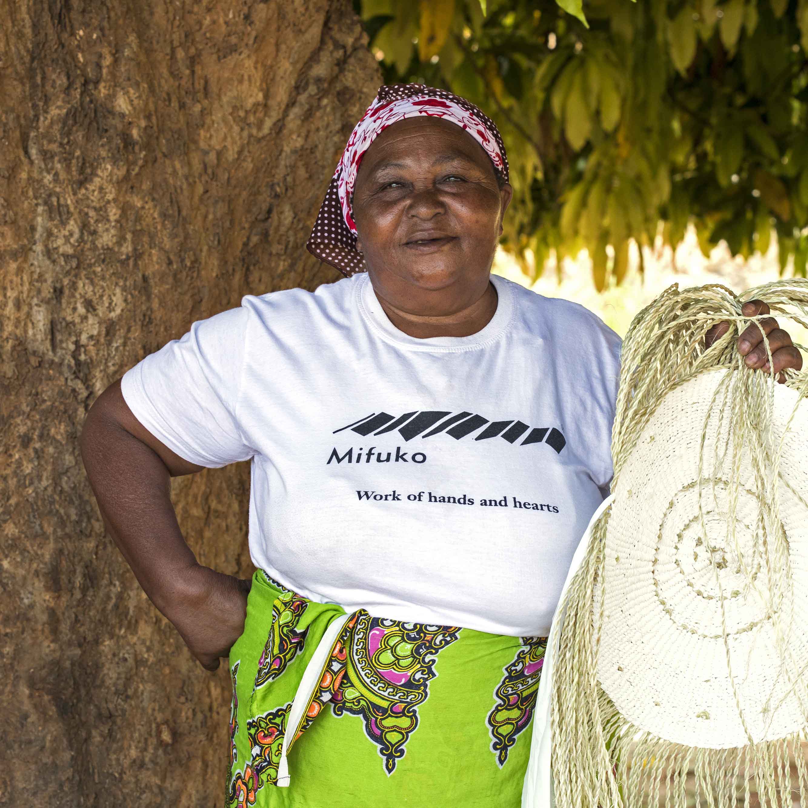 Mifuko Partly recycled plastic and sisal Large basket with handle XL Kiondo floor basket | White with handles XL