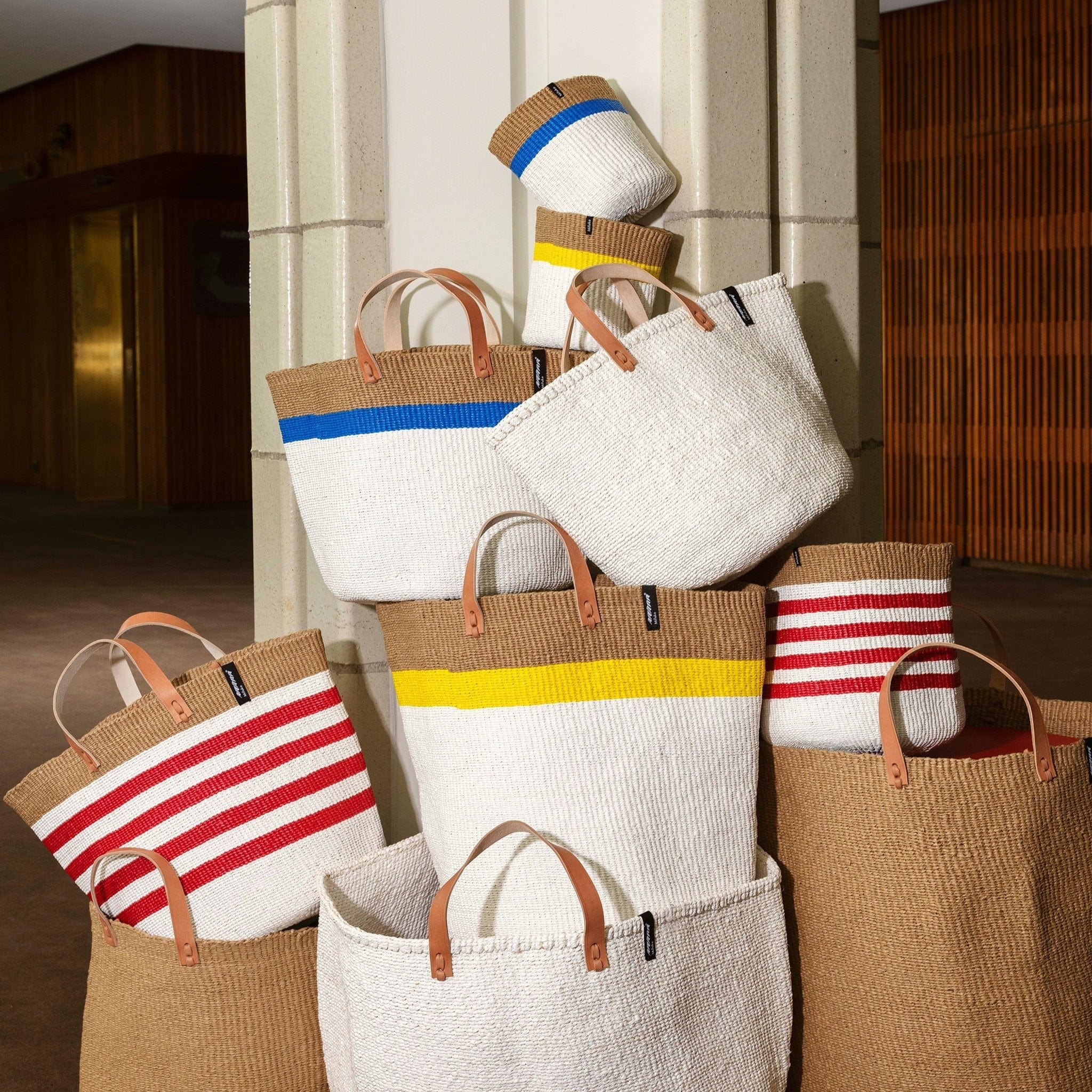 Mifuko Partly recycled plastic and sisal Market basket M Kiondo market basket | White M