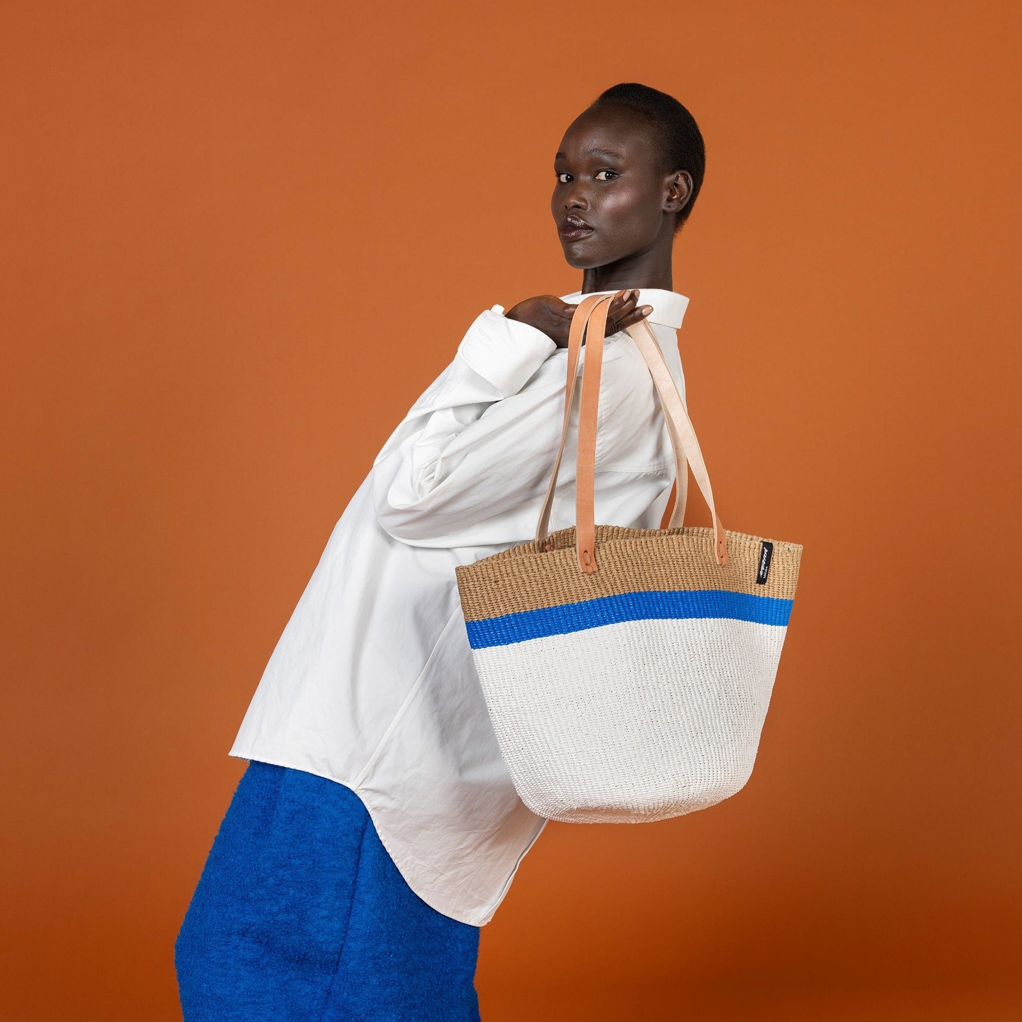Mifuko Plastic and paper Shopper basket Kiondo Shopper basket | Top stripe blue M handmade leather handles fair trade