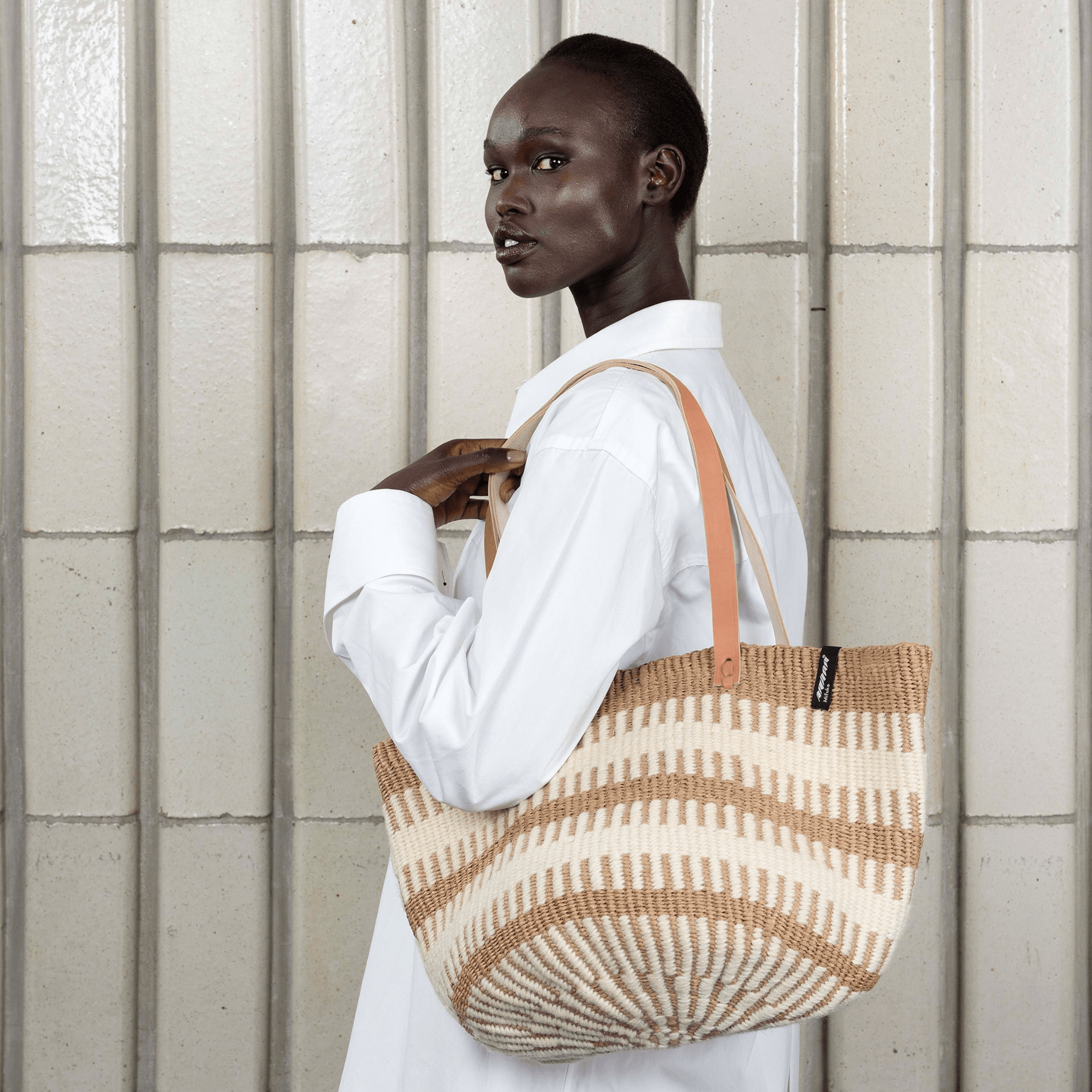 Mifuko Wool and paper Shopper basket Pamba shopper basket | White rib weave M leather handles fair trade handmade