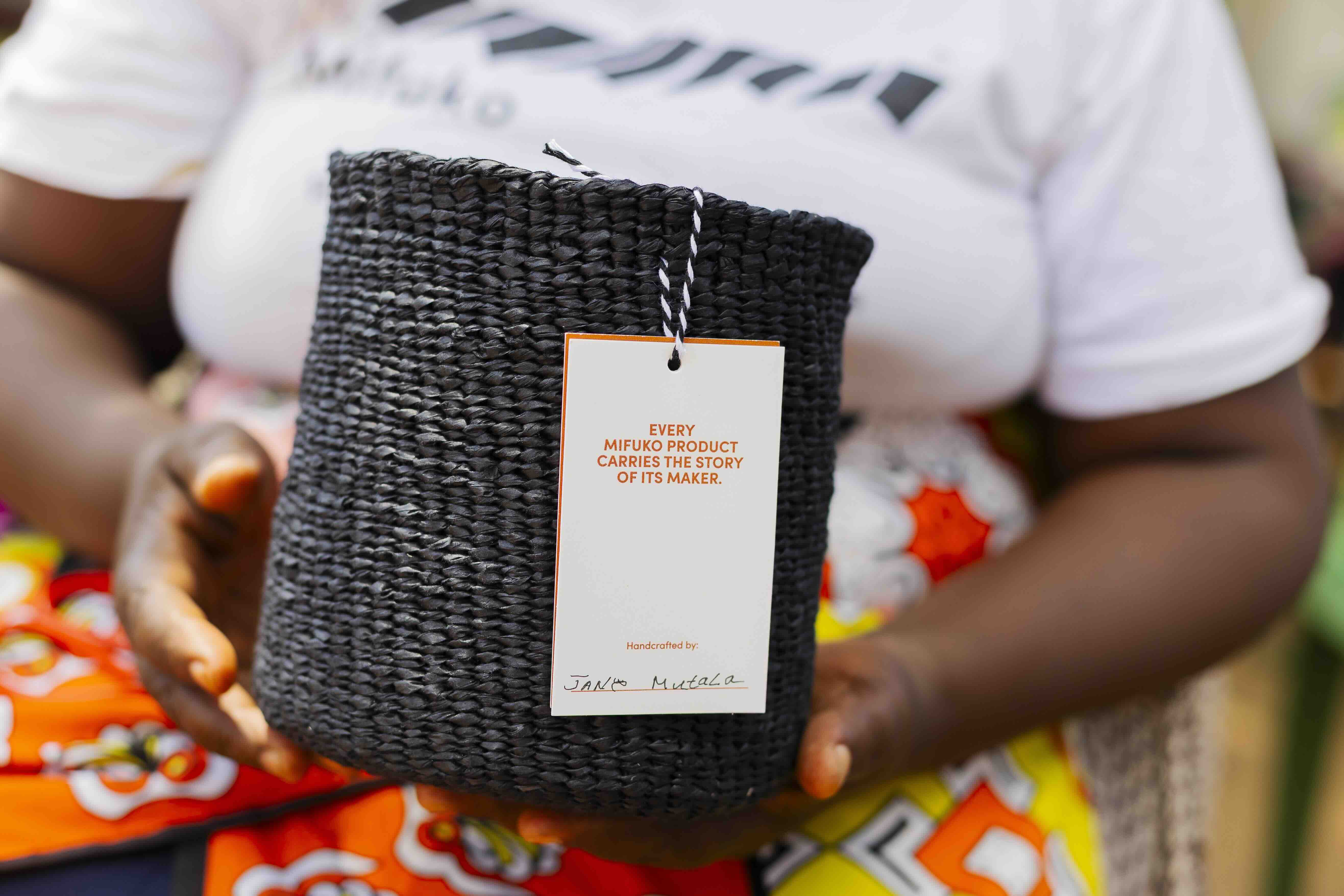 The Story of a Pocket – From Craft to Data: How Mifuko Takes Transparency to the Next Level