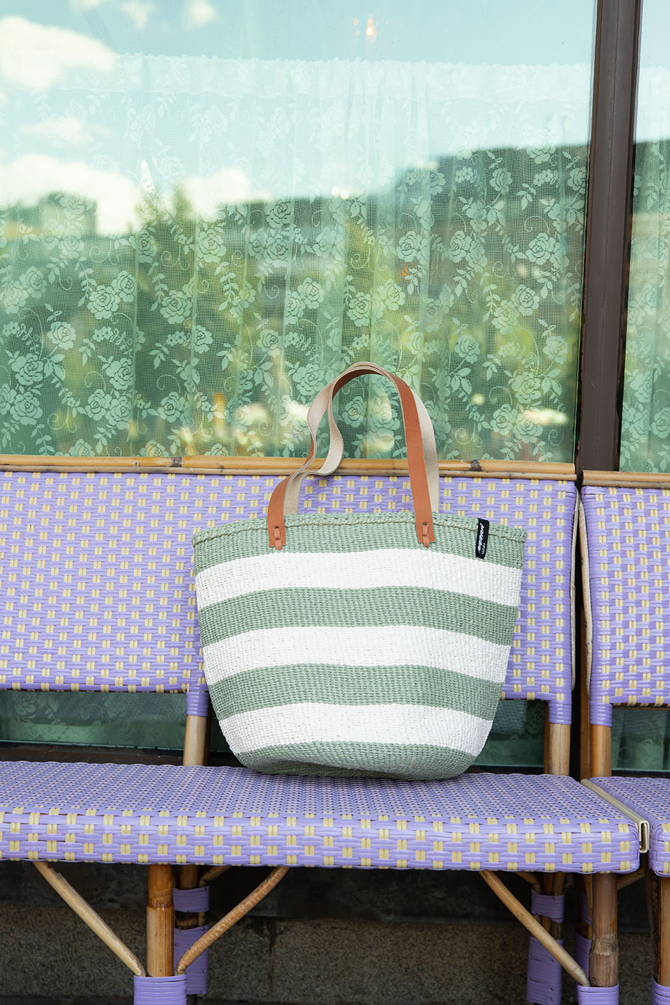 Kiondo shopper basket | Light green stripes M