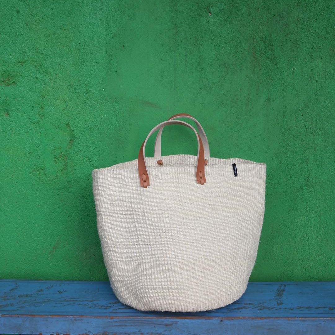 Fair Trade natural sisal market basket M