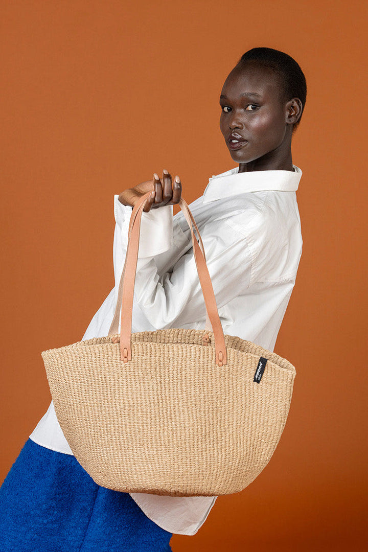 Handmade classic paper shopper paper m size with long leather handles fair trade