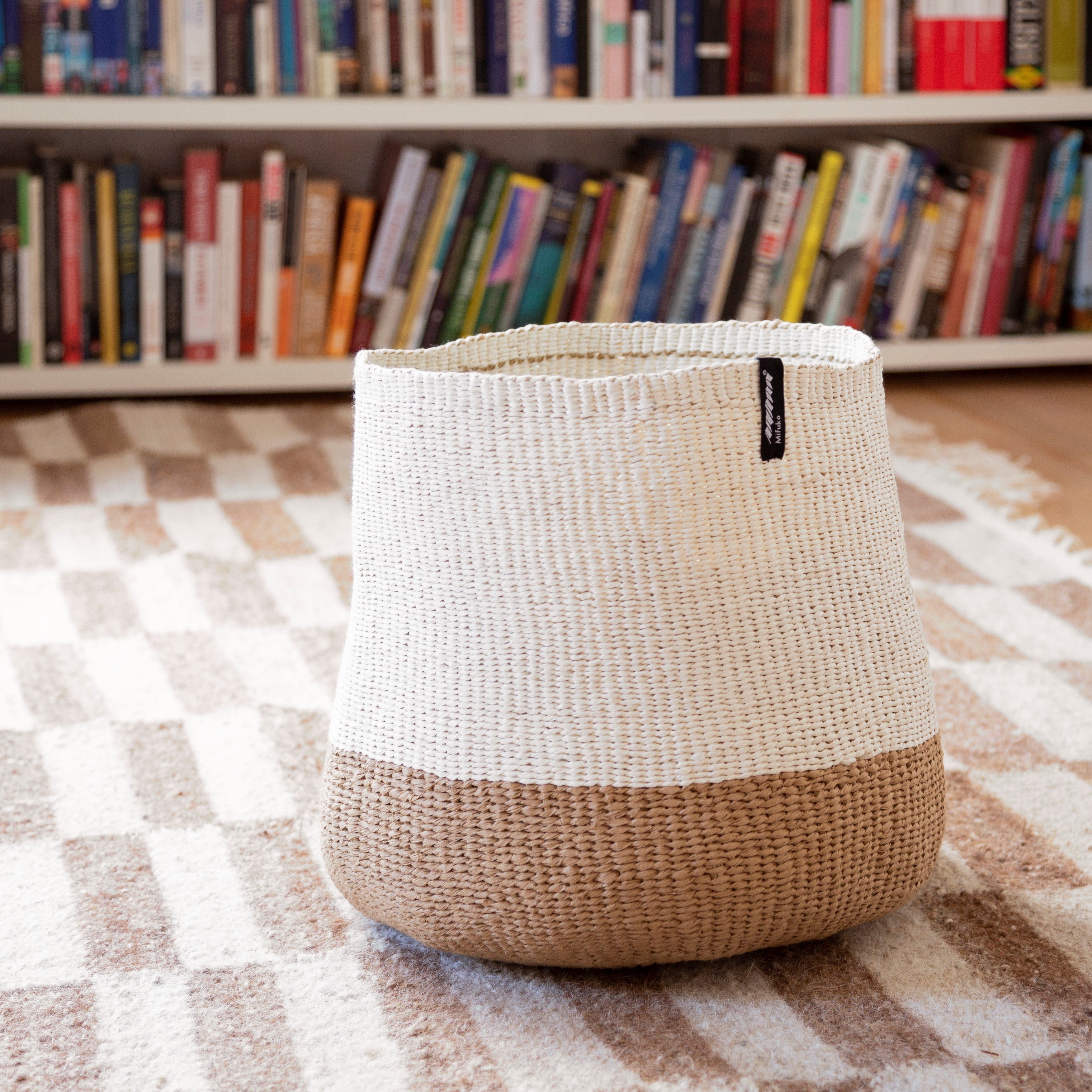 Kiondo basket | White and brown duo M