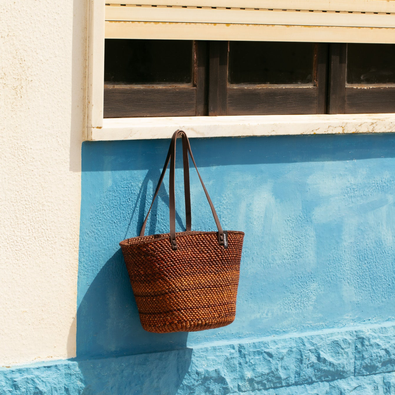 Iringa shopper basket | Chestnut brown M