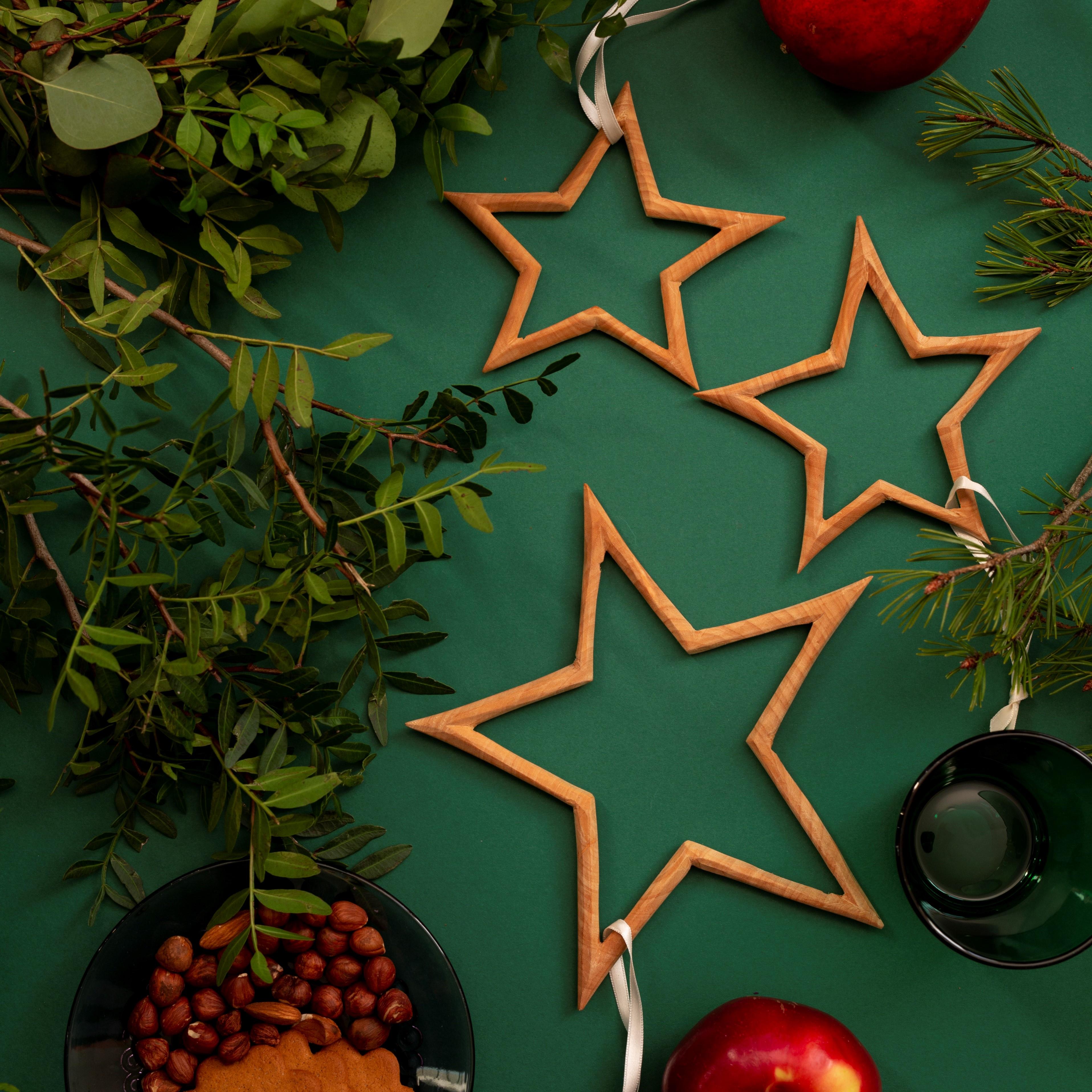 Handmade wooden star ornament S