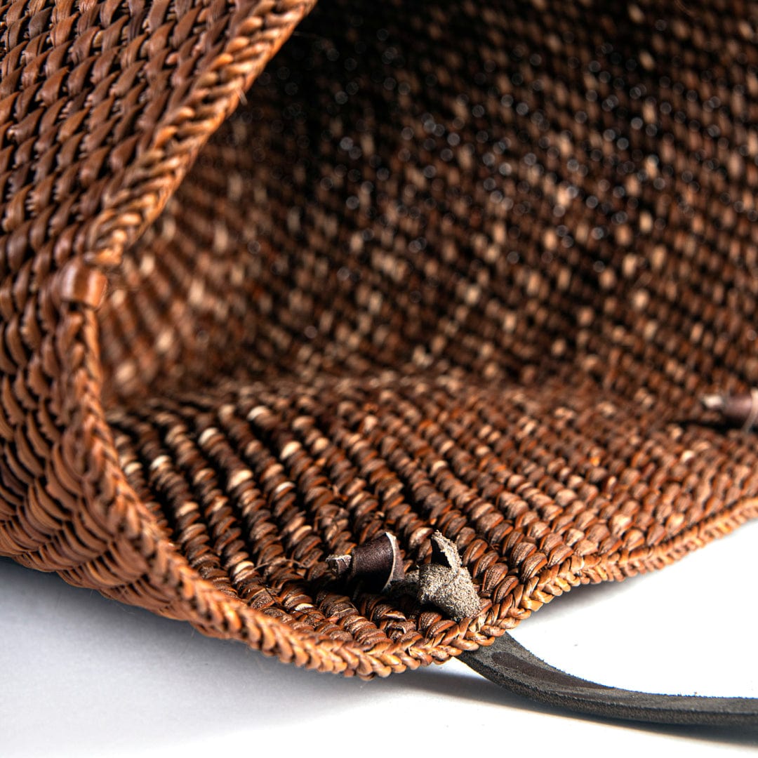 Handmade fair trade Milulu grass Iringa shopper basket | Brown M