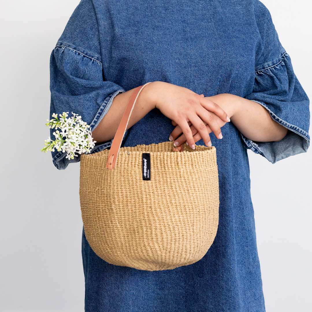 Mifuko Paper Small basket with short handle S Kiondo basket with handle | Brown S