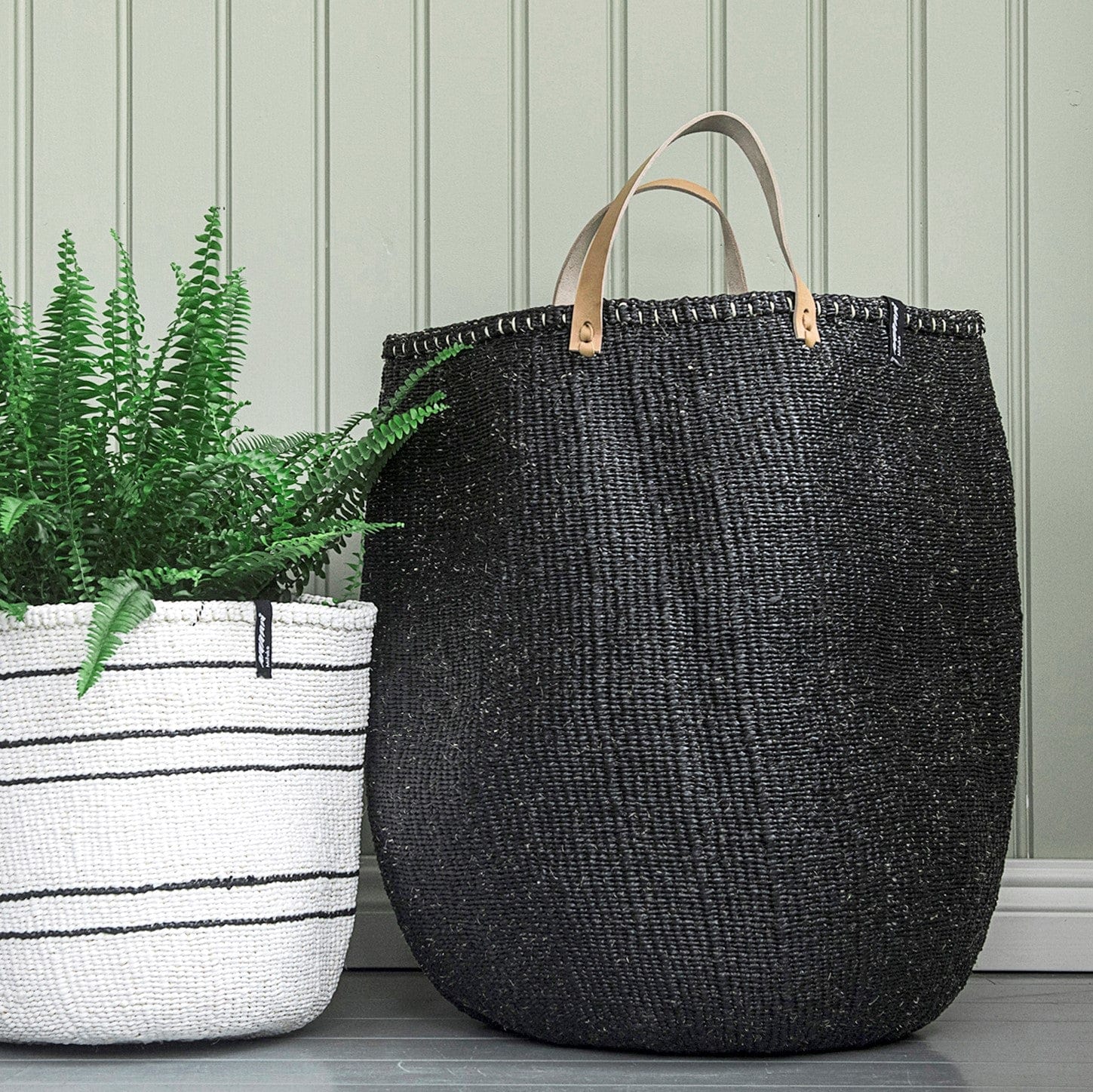Mifuko Partly recycled plastic and sisal Large basket with handle XL Kiondo floor basket | Black with handles XL