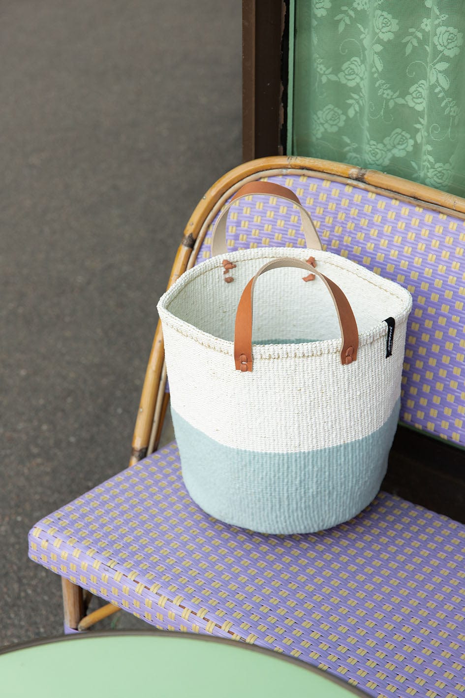 Mifuko Partly recycled plastic and sisal Market basket M Kiondo market basket | White and light blue duo M