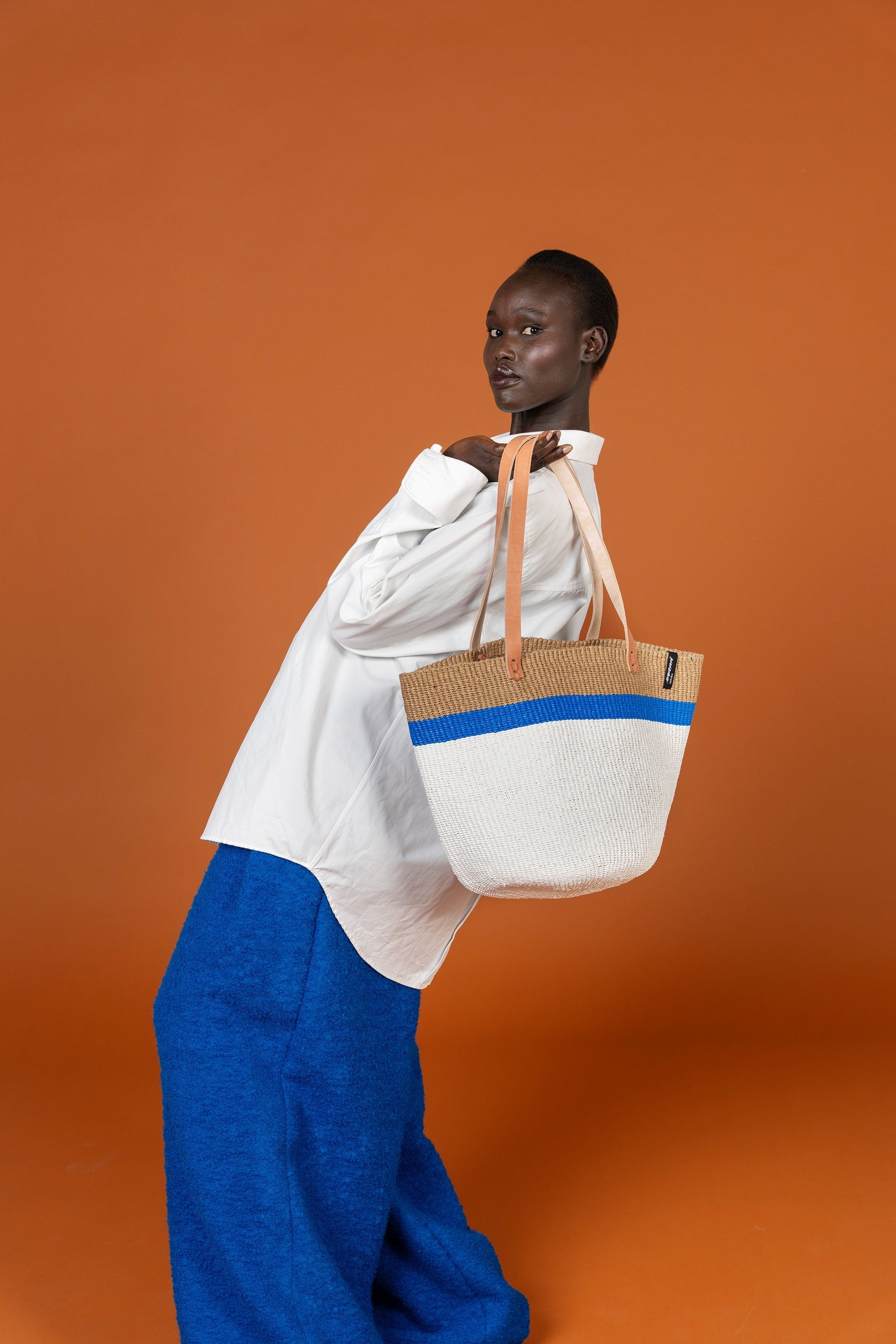 Mifuko Plastic and paper Shopper basket Kiondo Shopper basket | Top stripe blue M handmade leather handles fair trade