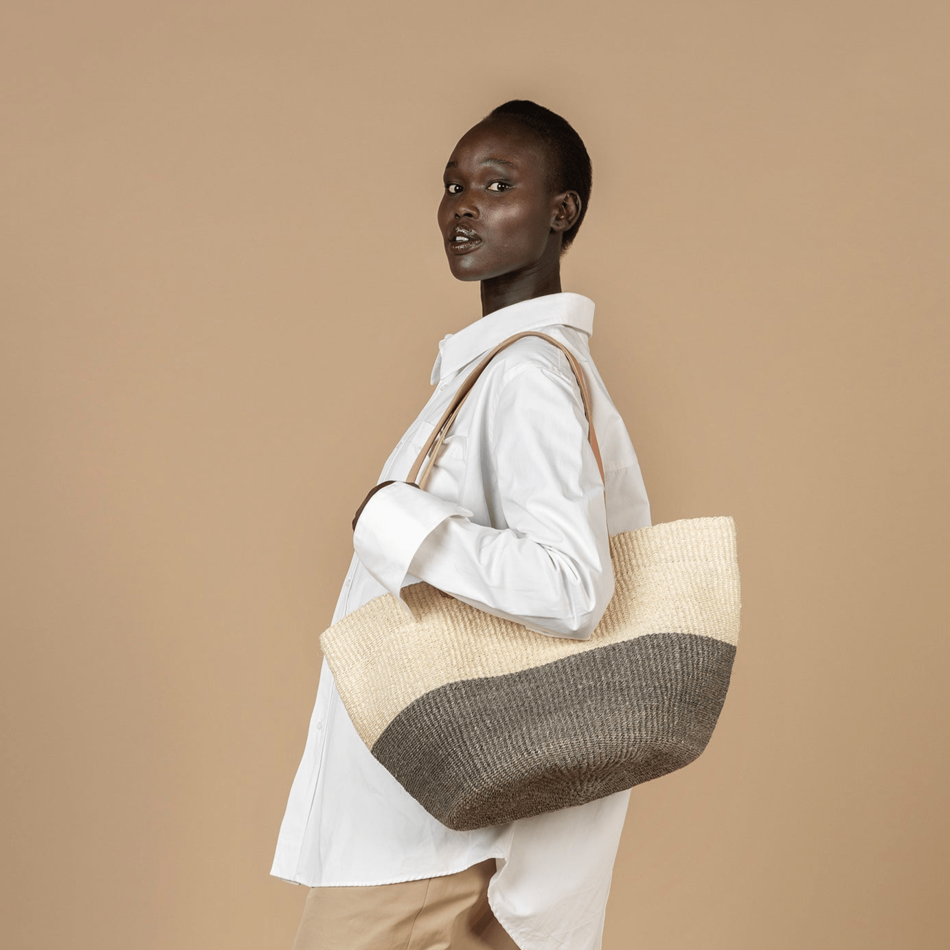 Mifuko Sisal Shopper basket M Kiondo shopper basket | Natural and light grey duo M