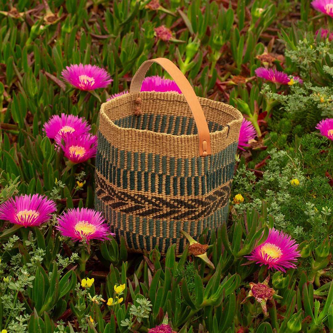 Pamba basket with handle | Green pattern weave S